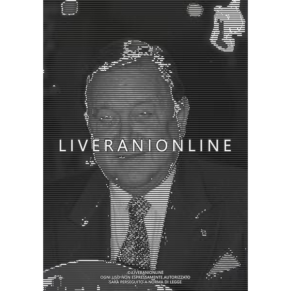 08-01-1996 MILANO TEATRO NAZIONALE PREMIO FIFA WORLD 1995 NELLA FOTO Nils Lennart Johansson AG ALDO LIVERANI SAS