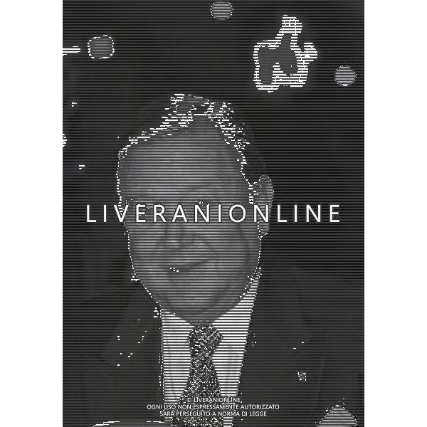 08-01-1996 MILANO TEATRO NAZIONALE PREMIO FIFA WORLD 1995 NELLA FOTO Nils Lennart Johansson AG ALDO LIVERANI SAS