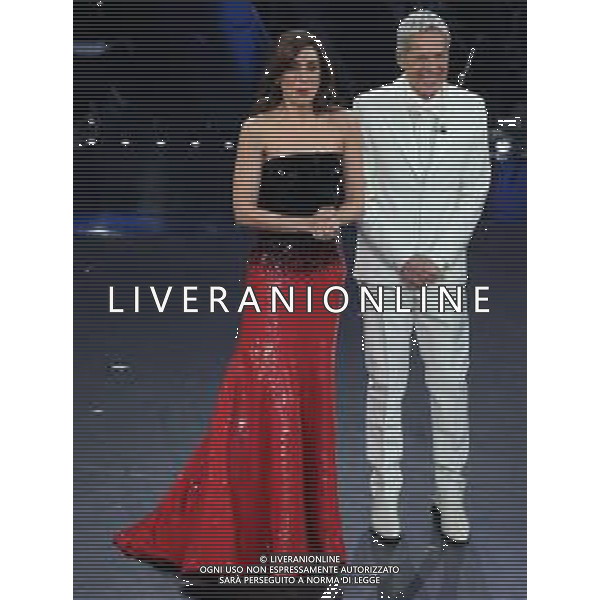 69mo Festival della Canzone Italiana Sanremo 2019 - Quinta Serata Sanremo (Imperia) - 09.02.2019 Nella Foto: Claudio Baglioni Virginia Raffaele /Ph.Vitez-Ag. Aldo Liverani