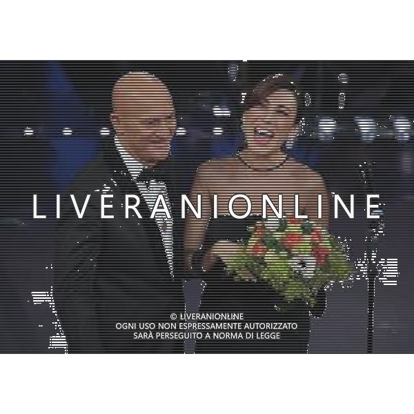 69mo Festival della Canzone Italiana Sanremo 2019 - Quinta Serata Sanremo (Imperia) - 09.02.2019 Nella Foto: Virginia Raffaele Claudio Bisio /Ph.Vitez-Ag. Aldo Liverani