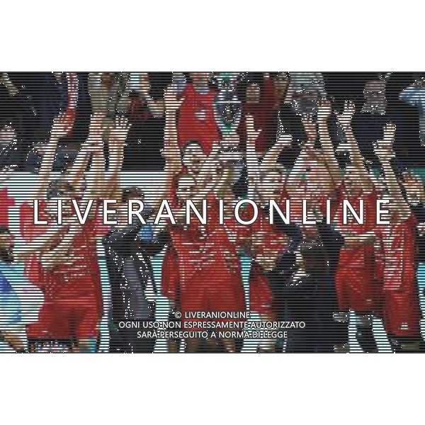 CASALECCHIO DI RENO 10 02 2019 FINALE MASCHILE DI SERIE A 2 GAS SALES PIACENZA-OLIMPIA BERGAMO 3-2 NELLA FOTO VINCITORI GAS SALE PIACENZA CAPITANO ALESSANDRO FEI FOTO GIANNI SANNA-AG ALDO LIVERANI SAS