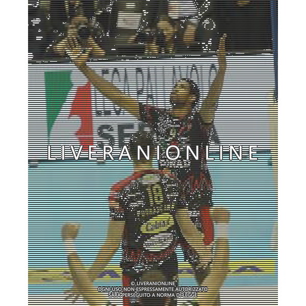 10 02 2019 FINALE COPPA ITALIA PALLAVOLO MASCHILE CUCINE LUBE CIVITANOVA-SIR SAFETY CONAD PERUGIA 2-3 NELLA FOTO LEON VENERO WILFREDO ESULTA DOPO L\'ULTIMO PUNTO FOTO GIANNI SANNA-AG ALDO LIVERANI SAS