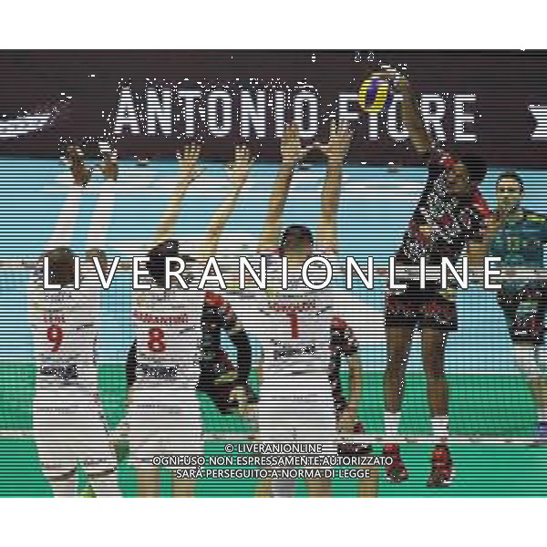 CASALECCHIO DI RENO FINALE COPPA ITALIA SIR SAFETY CONAD PERUGIA-CUCINE LUBE CIVITANOVA 3-2 NELLA FOTO LEON VENERO WILFREDO FOTO GIANNI SANNA-AG ALDO LIVERANI SAS