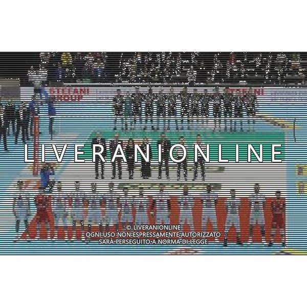 CASALECCHIO DI RENO FINALE COPPA ITALIA SIR SAFETY CONAD PERUGIA-CUCINE LUBE CIVITANOVA 3-2 NELLA FOTO DUE SQUADRE PRIMA DELLA PARTITA FOTO GIANNI SANNA-AG ALDO LIVERANI SAS