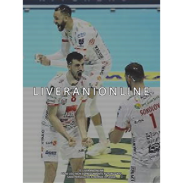 CASALECCHIO DI RENO FINALE COPPA ITALIA SIR SAFETY CONAD PERUGIA-CUCINE LUBE CIVITANOVA 3-2 NELLA FOTO DIAMANTINI ENRICO ESULTA CON TSVETAN SOKOLOV E JUANTORENA OSMANY LUBE CIVITANOVA FOTO GIANNI SANNA-AG ALDO LIVERANI SAS
