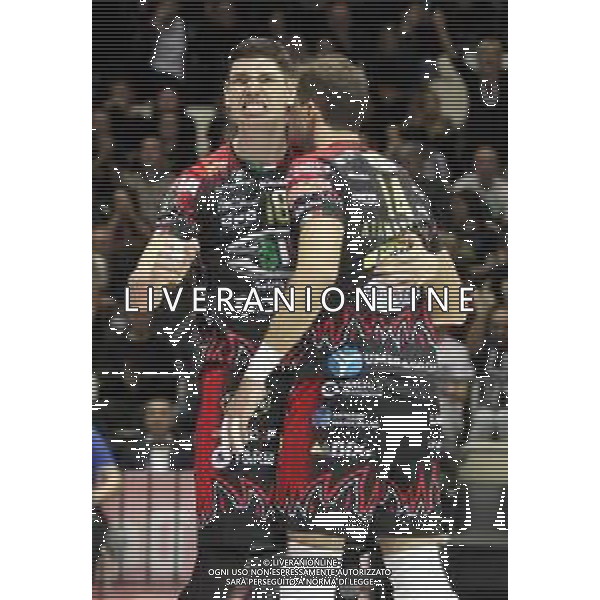 10 FEBBRAIO 2019 CASALECCHIO BOLOGNA FINALE MASCHILE COPPA ITALIA PALLAVOLO SIR SAFETY CONAD PERUGIA E CUCINE LUBE CIVITANOVA NELLA FOTO MARKO PODRASCANIN ESULTA CON ALEKSANDAR ATANASIJEVIC PERUGIA FOTO GIANNI SANNA-AG ALDO LIVERANI SAS