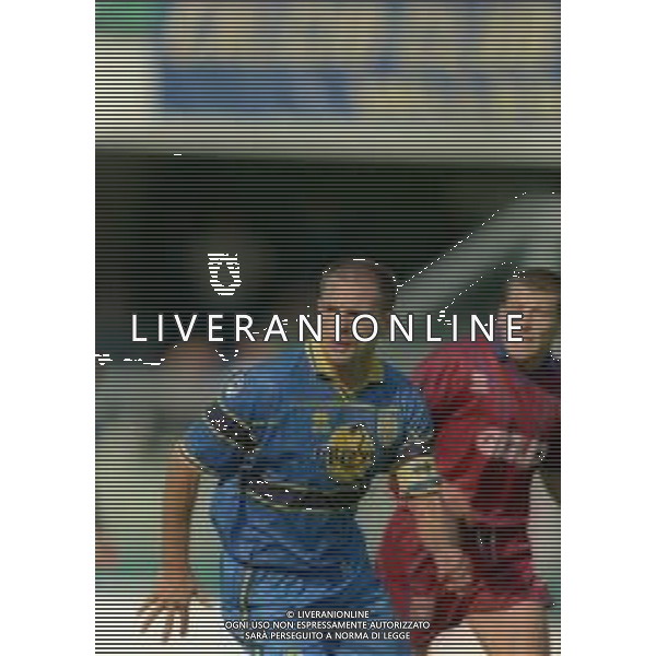 1997-1998 VERONA-CAMPIONATO DI CALCIO SERIE B VERONA REGGIANA 0-5 NELLA FOTO ANTONIO DE VITIS AG ALDO LIVERANI SAS
