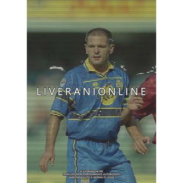 1997-1998 VERONA-CAMPIONATO DI CALCIO SERIE B VERONA REGGIANA 0-5 NELLA FOTO ANTONIO DE VITIS AG ALDO LIVERANI SAS