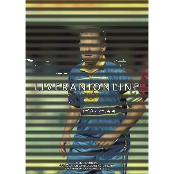 1997-1998 VERONA-CAMPIONATO DI CALCIO SERIE B VERONA REGGIANA 0-5 NELLA FOTO ANTONIO DE VITIS AG ALDO LIVERANI SAS