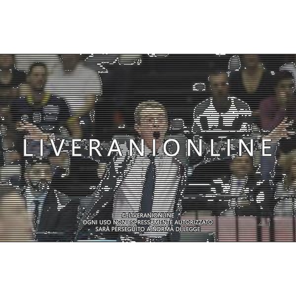 SEMIFINALE COPPA ITALIA MASCHILE ITAS TRENTO-CUCINE LUBE CIVITANOVA NELLA FOTO ANGELO LORENZETTI ALLENATORE TRENTINO ©SANNA / AGENZIA ALDO LIVERANI SAS - CASALECCHIO DI RENO 09 10 2019 SEMIFINALE COPPA ITALIA MASCHILE ITAS TRENTO - CUCINE LUBE CIVITANOVA