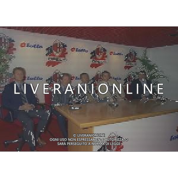 02-08-1997 MILANELLO PRERSENTAZIONE GIOVANILI MILAN CON FRANCO BARESI -MAURO TASSOTTI NELLA FOTO ANGELO COLOMBO E FRANCO BARESI AG ALDO LIVERANI SAS