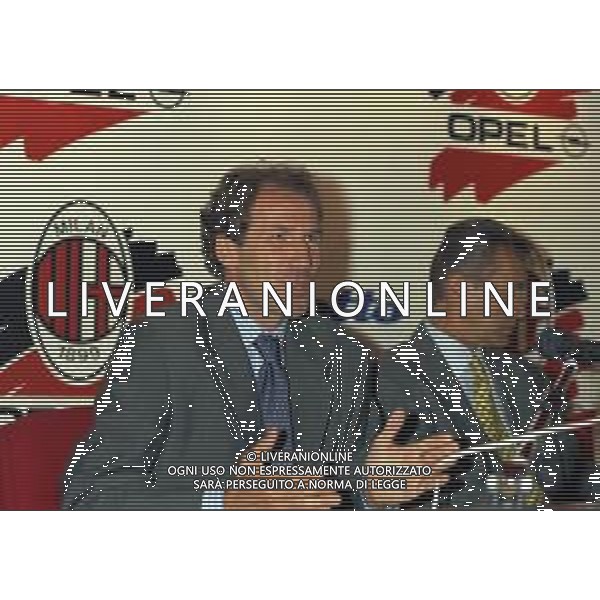 02-08-1997 MILANELLO PRERSENTAZIONE GIOVANILI MILAN CON FRANCO BARESI -MAURO TASSOTTI NELLA FOTO FRANCO BARESI AG ALDO LIVERANI SAS