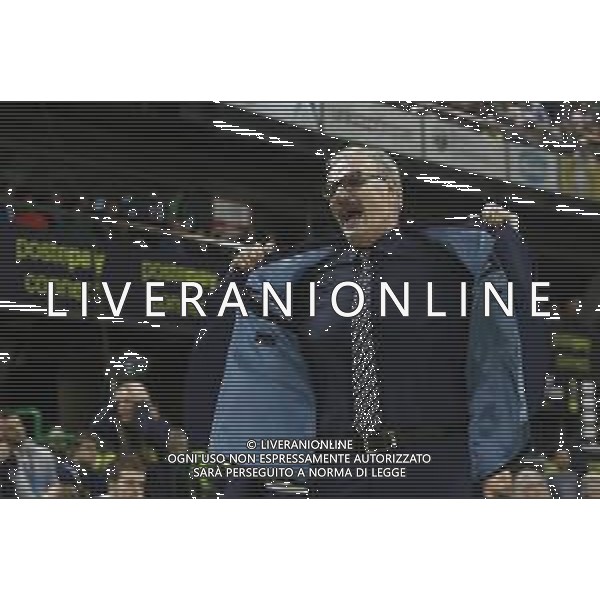 Basket Final Eight 2019 - Vanoli Basket Cremona vs Openjobmetis Pallacanestro Varese 14/02/2019 nella foto: Esultanza Coach Romeo Sacchetti (Vanoli Basket Cremona) ©Claudio Zamagni/Agenzia Aldo Liverani