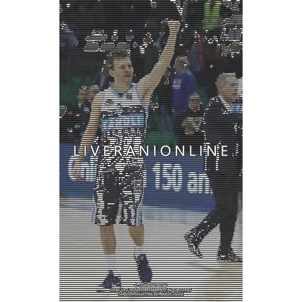 Basket Final Eight 2019 - Vanoli Basket Cremona vs Openjobmetis Pallacanestro Varese 14/02/2019 nella foto: Esultanza finale Diener Travis (Vanoli Basket Cremona) ©Claudio Zamagni/Agenzia Aldo Liverani