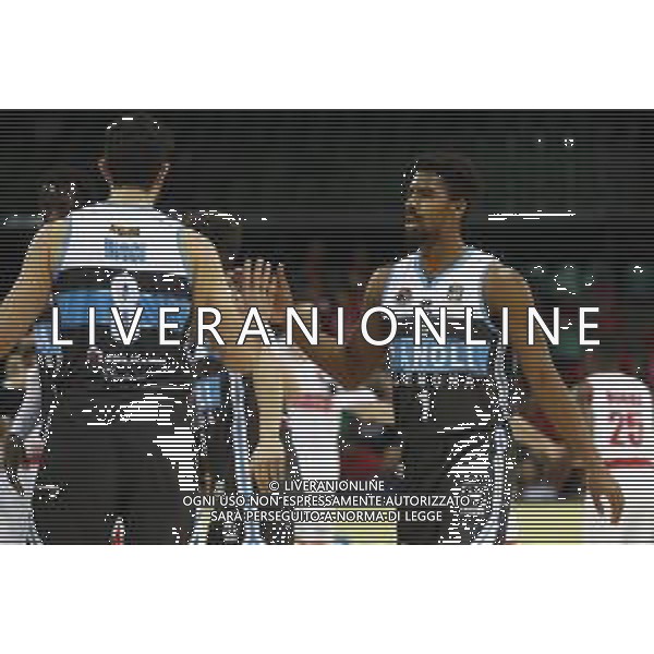 Basket Final Eight 2019 - Vanoli Basket Cremona vs Openjobmetis Pallacanestro Varese 14/02/2019 nella foto: Esultanza Wesley Saunders (Vanoli Basket Cremona) Ricci Gianpaolo (Vanoli Basket Cremona) ©Claudio Zamagni/Agenzia Aldo Liverani