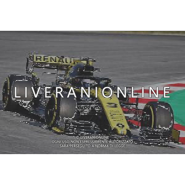 Daniel Ricciardo (AUS) Renault Sport F1 Team RS19. 19.02.2019. Formula One Testing, Day Two, Barcelona, Spain. Tuesday. AG ALDO LIVERANI SAS-ONLY ITALY