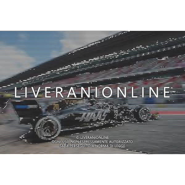 Kevin Magnussen (DEN) Haas VF-19. 19.02.2019. Formula One Testing, Day Two, Barcelona, Spain. Tuesday. AG ALDO LIVERANI SAS-ONLY ITALY