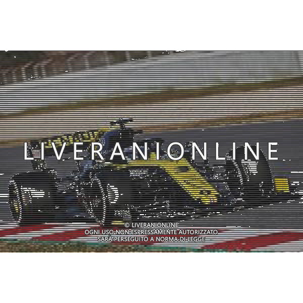 Daniel Ricciardo (AUS) Renault Sport F1 Team RS19. 18.02.2019. Formula One Testing, Day One, Barcelona, Spain. Monday. / AGENZIA ALDO LIVERANI SAS - ITALY ONLY EDITORIAL USE ONLY - 18.02.2019. F1 Testing, Day One, Barcellona, Spagna
