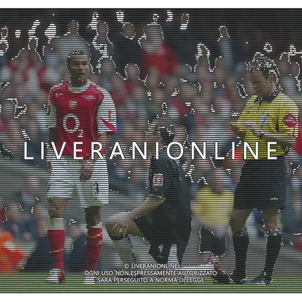 Arsenal FC - Manchester United FC-FA Cup Final in Cardiff at the Millennium stadium - 21/05/2005 nella foto Wayne Rooney e Ashley Cole e arbitro Rob Styles ph by Marcello Pozzetti : ©IPS Photo Agency/Agenzia Aldo liverani