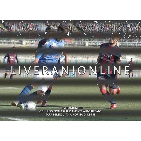 Campionato di Calcio Serie B BKT 2018/2019 25a Giornata Brescia - 23.02.2019 Brescia-Crotone Nella Foto: Emanuele Ndoj e ahmad Benali /Ph.Vitez-Ag. Aldo Liverani