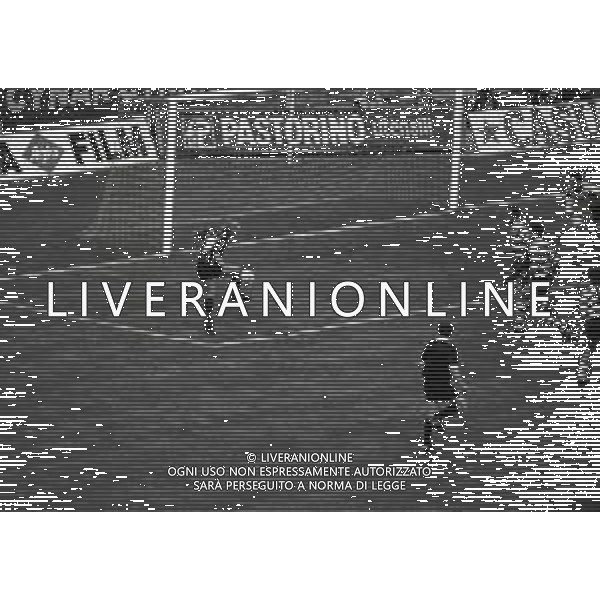 24-04-1991 MILANO-COPPA UEFA INTER SPORTING LISBONA 2-0 NELLA FOTO GOAL JURGEN KLINSMANN AG ALDO LIVERANI SAS