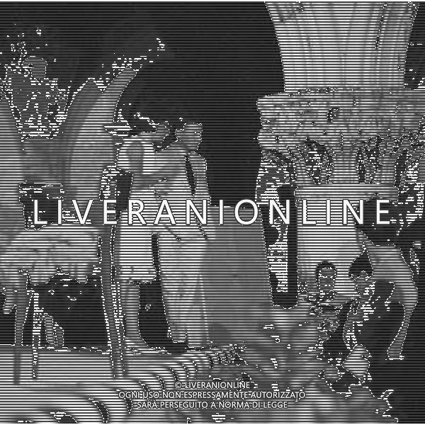 GONDOLA D\'ORO, Mostra internazionale di musica leggera, Lido di Venezia 1966 - RETROSPETTIVA Nella foto RENATO RASCEL ©ARCHIVIO / AGENZIA ALDO LIVERANI SAS