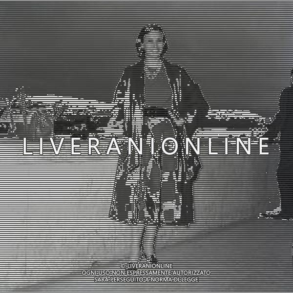 RETROSPETTIVA LUCIA BOSE\' ATTRICE E MISS ITALIA 1947 NELLA FOTO LUCIA BOSE\' A ROMA NEL 1951 AG ALDO LIVERANI SAS