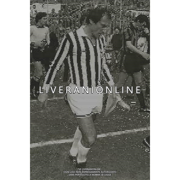 RETROSPETTIVA GIUSEPPE FURINO CALCIATORE NELLA FOTO GIUSEPPE FURINO CON LA MAGLIA DELLA JUVENTUS AG ALDO LIVERANI SAS