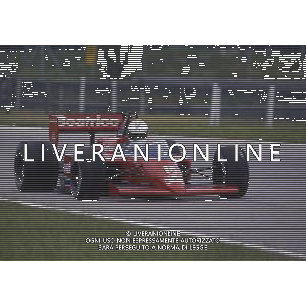 RETROSPETTIVA ALAN JONES PILOTA F1 NELLA FOTO ALAN JONES AL GP MONZA F1 1985 AG ALDO LIVERANI SAS