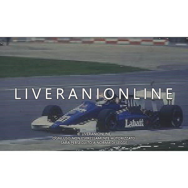 RETROSPETTIVA ALAN JONES PILOTA F1 NELLA FOTO ALAN JONES AG ALDO LIVERANI SAS