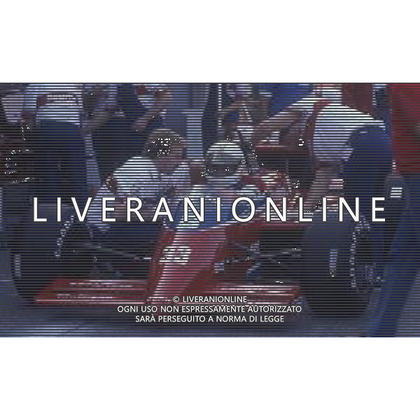 RETROSPETTIVA ALAN JONES PILOTA F1 NELLA FOTO ALAN JONES AL GP MONZA F1 1985 AG ALDO LIVERANI SAS