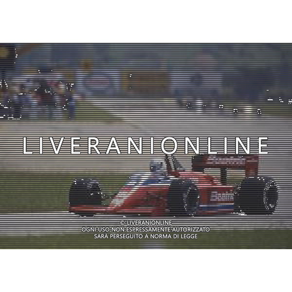 RETROSPETTIVA ALAN JONES PILOTA F1 NELLA FOTO ALAN JONES AL GP MONZA F1 1985 AG ALDO LIVERANI SAS