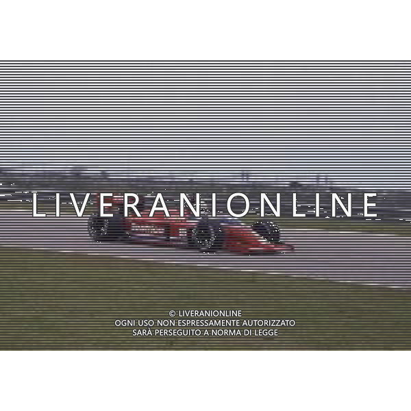 RETROSPETTIVA ALAN JONES PILOTA F1 NELLA FOTO ALAN JONES AL GP MONZA F1 1985 AG ALDO LIVERANI SAS