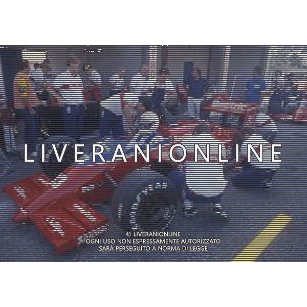 RETROSPETTIVA ALAN JONES PILOTA F1 NELLA FOTO ALAN JONES AL GP MONZA F1 1985 AG ALDO LIVERANI SAS