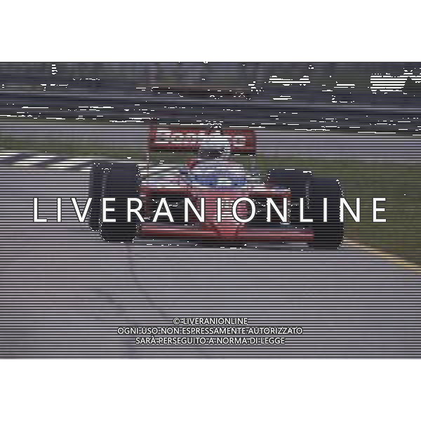 RETROSPETTIVA ALAN JONES PILOTA F1 NELLA FOTO ALAN JONES AL GP MONZA F1 1985 AG ALDO LIVERANI SAS