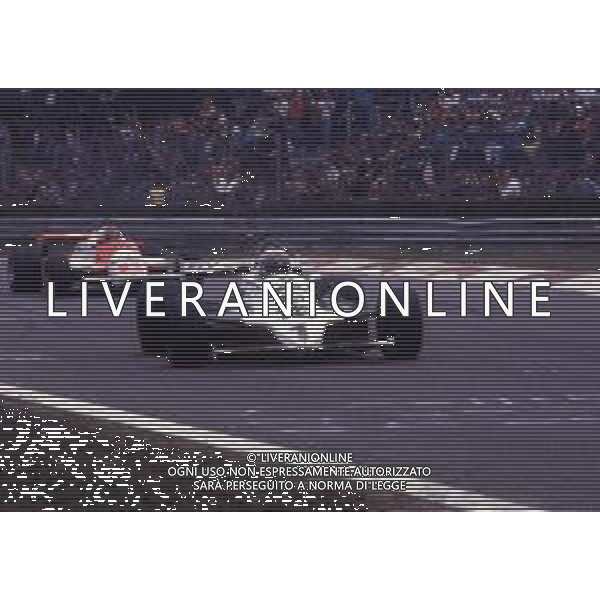 RETROSPETTIVA ALAN JONES PILOTA F1 NELLA FOTO ALAN JONES 1979 AG ALDO LIVERANI SAS
