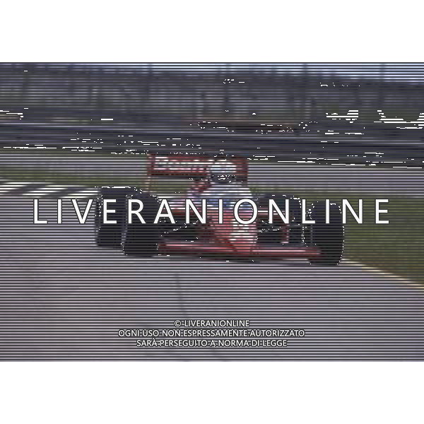 RETROSPETTIVA ALAN JONES PILOTA F1 NELLA FOTO ALAN JONES AL GP MONZA F1 1985 AG ALDO LIVERANI SAS