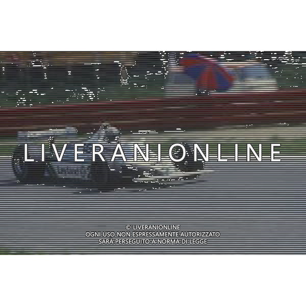 RETROSPETTIVA ALAN JONES PILOTA F1 NELLA FOTO ALAN JONES 1980 AG ALDO LIVERANI SAS