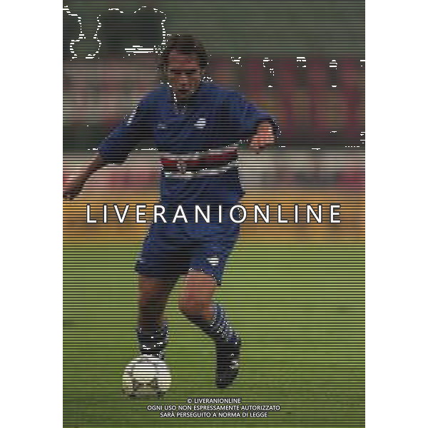 16-10-1997 MILANO COPPA ITALIA MILAN SAMPDORIA 3-2 NELLA FOTO ALAIN BOGHOSSIAN AG ALDO LIVERANI SAS