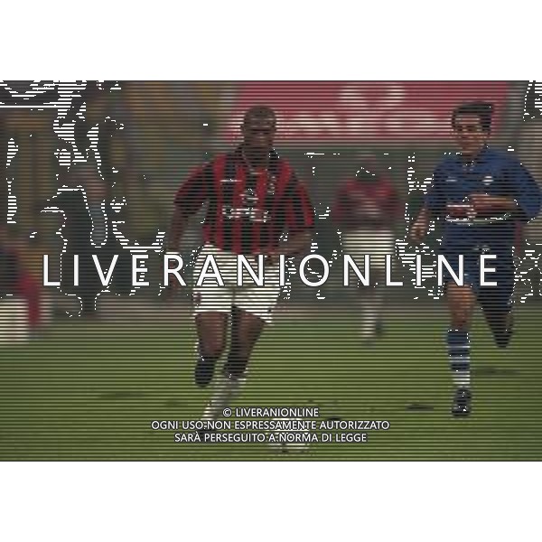 16-10-1997 MILANO COPPA ITALIA MILAN SAMPDORIA 3-2 NELLA FOTO WINSTON BOGARDE E VINCENZO MONTELLA AG ALDO LIVERANI SAS