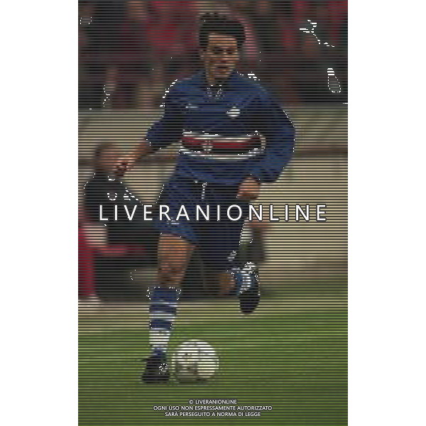 16-10-1997 MILANO COPPA ITALIA MILAN SAMPDORIA 3-2 NELLA FOTO VINCENZO MONTELLA AG ALDO LIVERANI SAS