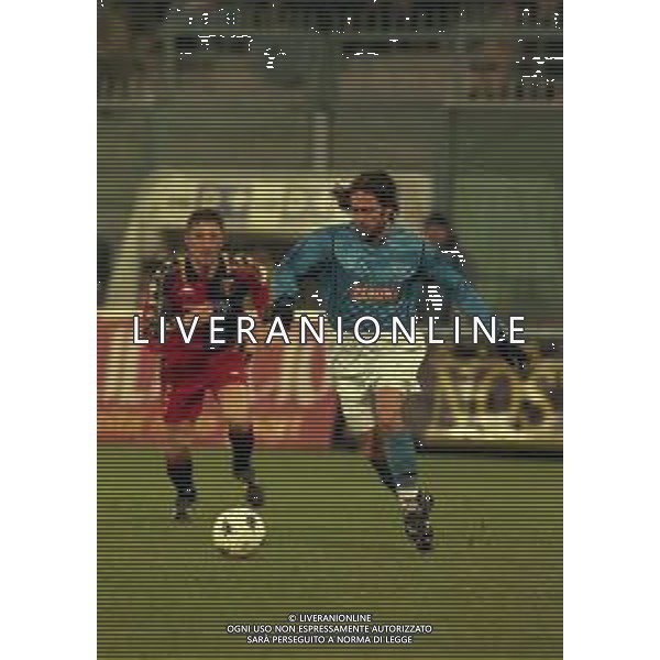 14-01-2000 GENOVA-CAMPIONATO DI CALCIO SERIE B GENOA-NAPOLI 0-1 NELLA FOTO STEFAN SCHWOCH AG ALDO LIVERANI SAS