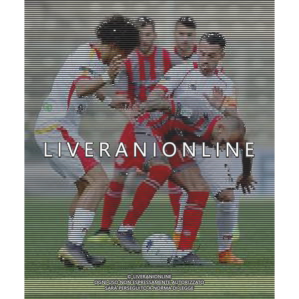 Campionato di Calcio Serie B BKT 2018/2019 28a Giornata Cremona - 10.03.2019 Cremonese-Benevento Nella Foto: Danilo Soddimo e Gaetano Letizia, Andres Tello /Ph.Vitez-Ag. Aldo Liverani