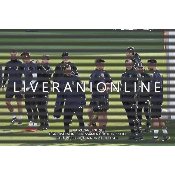 Torino 11.03.2019 11.03.2019 Allenamento Champions League Juventus vs Atletico Madrid ©Falzone/Agenzia Aldo Liverani NELLA FOTO : Massimiliano Allegri con i calciatori della Juventus