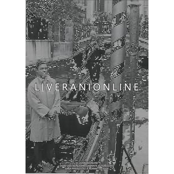 RETROSPETTIVA CLIFFORD PARKER ROBERTSON III ATTORE CINEMATOGRAFICO TEATRALE E TELEVISIVO STATUNITENSE NELLA FOTO CLIFF ROBERTSON RIPRESE NEL FILM INVITO A VENEZIA AG ALDO LIVERANI SAS