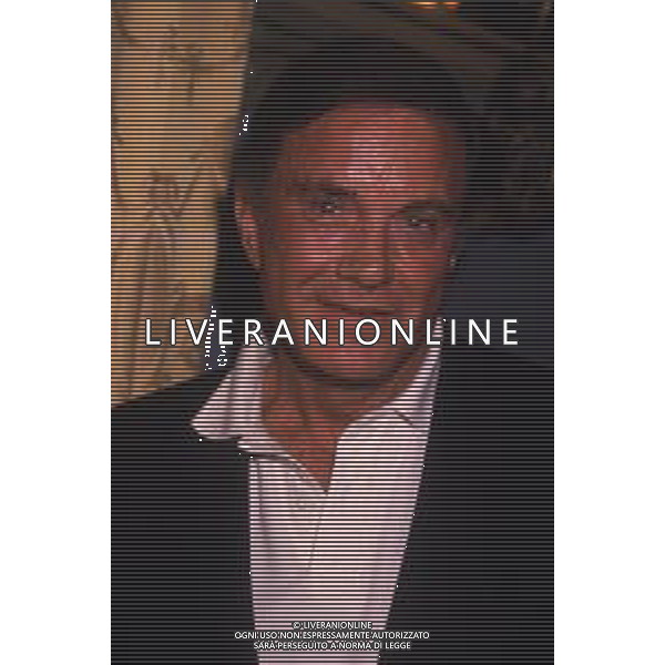 RETROSPETTIVA CLIFFORD PARKER ROBERTSON III ATTORE CINEMATOGRAFICO TEATRALE E TELEVISIVO STATUNITENSE NELLA FOTO CLIFF ROBERTSON NEL 1989 AG ALDO LIVERANI SAS