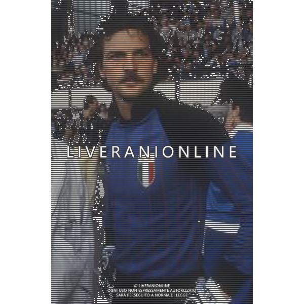 RETROSPETTIVA STEFANO TACCONI CALCIATORE NELLA FOTO STEFANO TACCONI CON LA MAGLIA DELLA JUVENTUS AG ALDO LIVERANI SAS