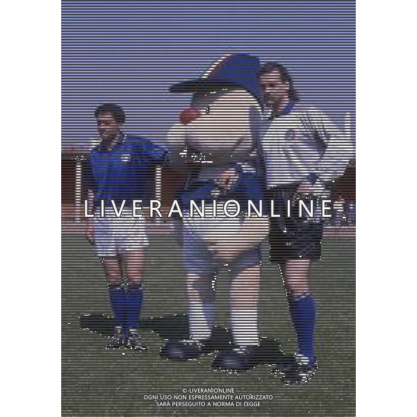 RETROSPETTIVA STEFANO TACCONI CALCIATORE NELLA FOTO STEFANO TACCONI CON SALVATORE SCHILLACI AG ALDO LIVERANI SAS