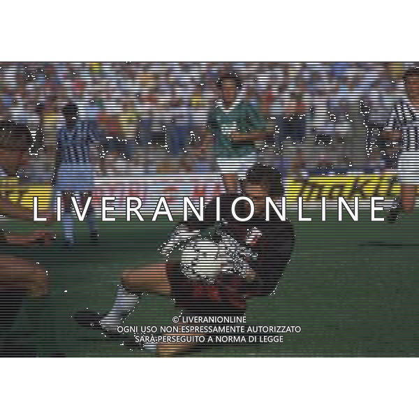 RETROSPETTIVA STEFANO TACCONI CALCIATORE NELLA FOTO STEFANO TACCONI CON LA MAGLIA DELLA JUVENTUS AG ALDO LIVERANI SAS
