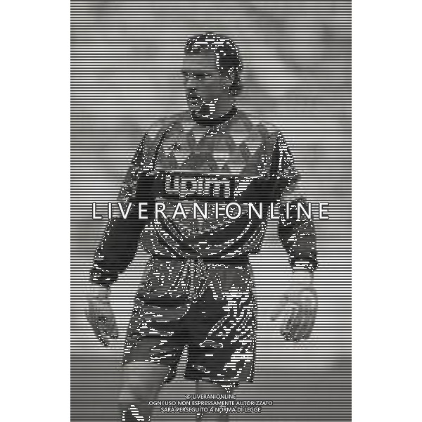 RETROSPETTIVA STEFANO TACCONI CALCIATORE NELLA FOTO STEFANO TACCONI CON LA MAGLIA DELLA JUVENTUS 1991-92 AG ALDO LIVERANI SAS